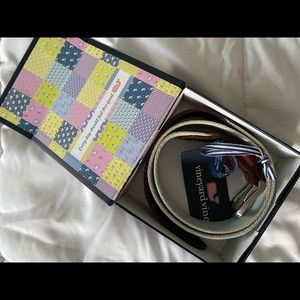 NWT men’s Vineyard Vines belt